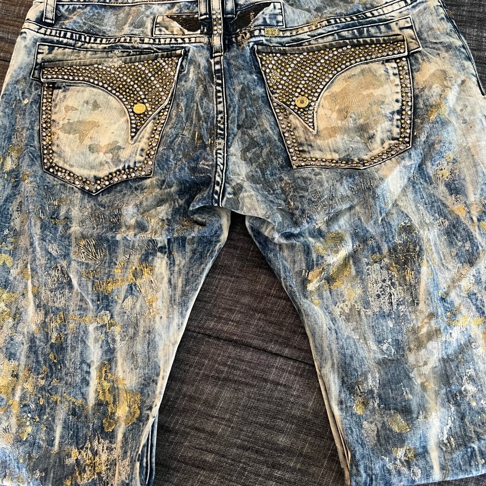 Robins Jeans